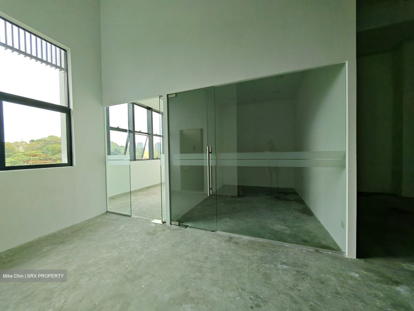 Interlocal Centre (D5), Warehouse #523352221